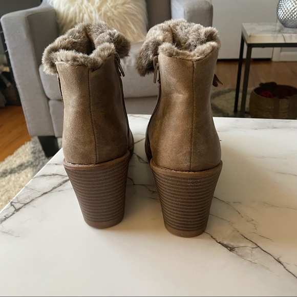 Lane Bryant Emma Fur Lined Wedge Ankle Boots Size 9w. - Picture 8 of 12